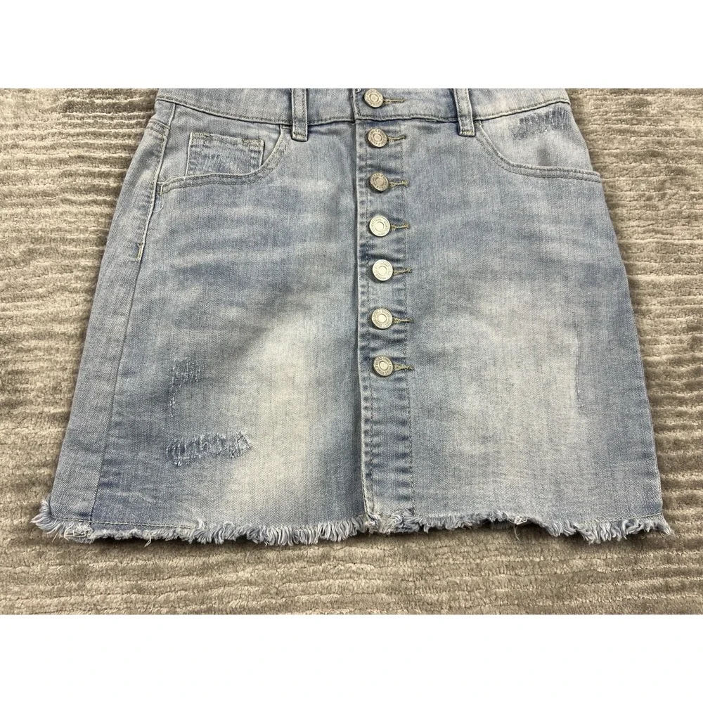 Indigo‎ Rein Skirt Juniors 1 Denim Light Wash Raw Hem Button Front